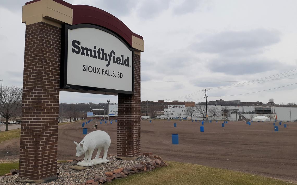 smithfield pork processing plant 2.jpg